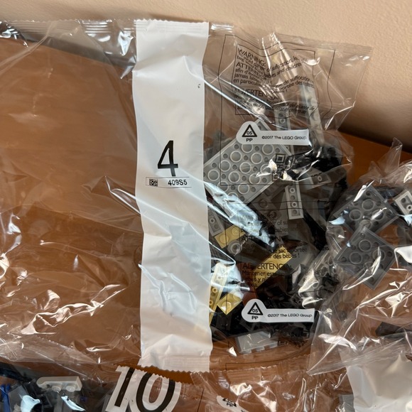 LEGO Star Wars Millennium Falcon Building Set PIECES ONLY NOT A FULL SET - Picture 7 of 15